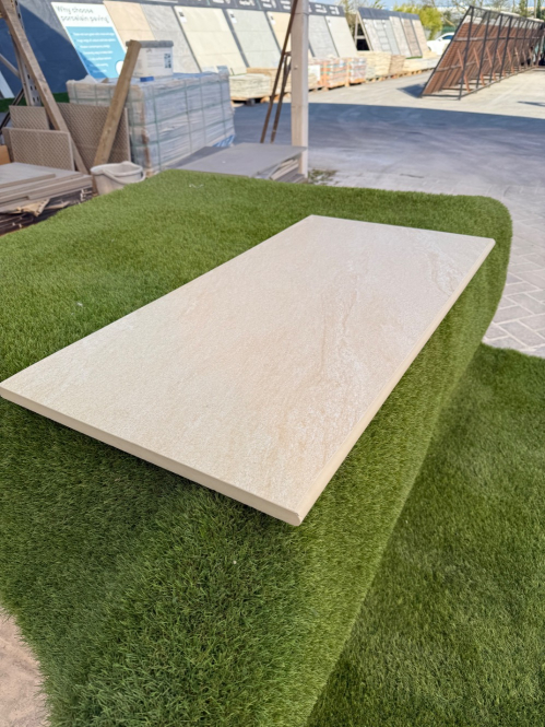 Lava Beige bullnose - Preview
