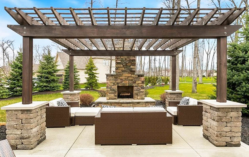 pergola in garden
